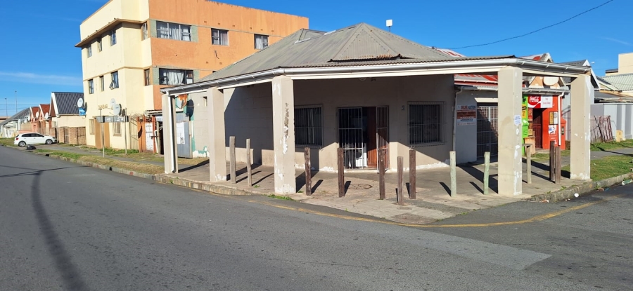 Commercial Property for Sale in Quigney Eastern Cape